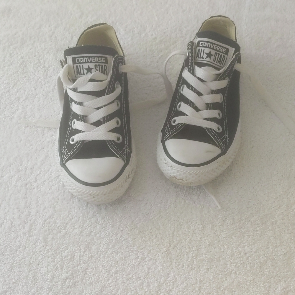 Converse Black and White Sneakers Classic Canvas Design